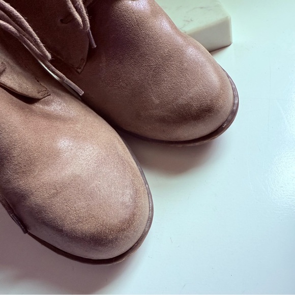 Born Ramsey Leather Taupe Block Heel Ankle Boots - Picture 5 of 7